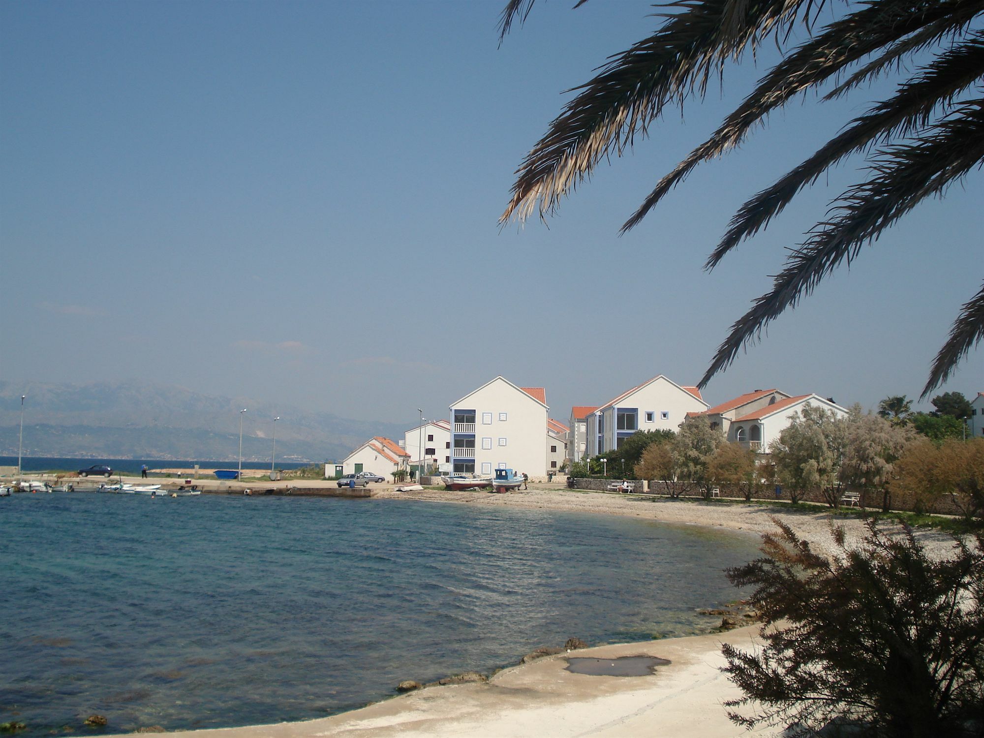 Aparthotel Marina Gromela Mirce Buitenkant foto